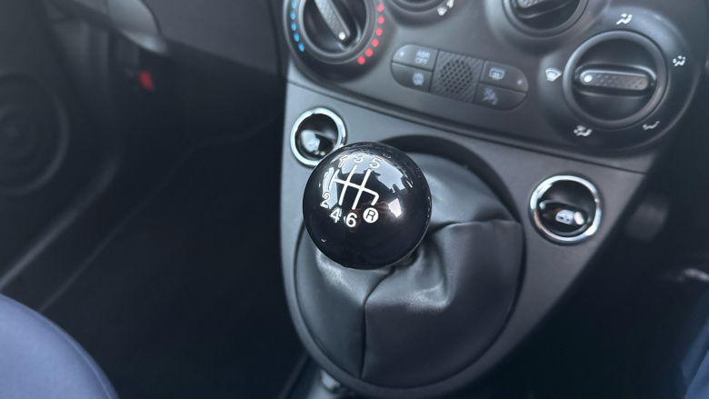 Fiat 500 1.0 Mild Hybrid Pop 3dr Petrol Hatchback